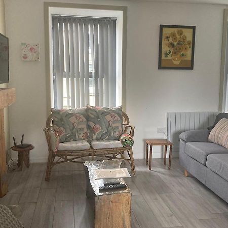 Kilaturley House Apartment 스윈포드 외부 사진